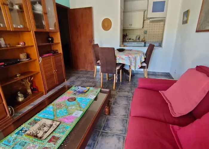 Centeanes Beach Apartment